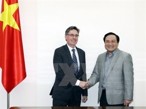 World Bank deputy chief welcomed in Hanoi - ảnh 1